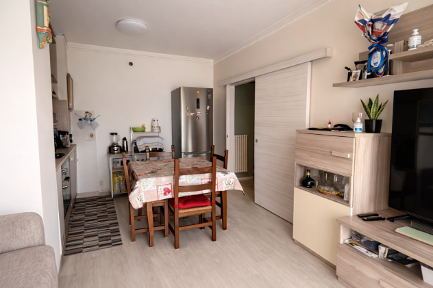 Appartamento in vendita a Marina di Carrara - Carrara 48 mq Rif: 1407300