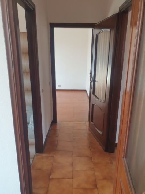 APPARTAMENTO CON INGRESSO INDIPENDENTE ADIACENTE A PIAZZA OLUBRA - Foto 8