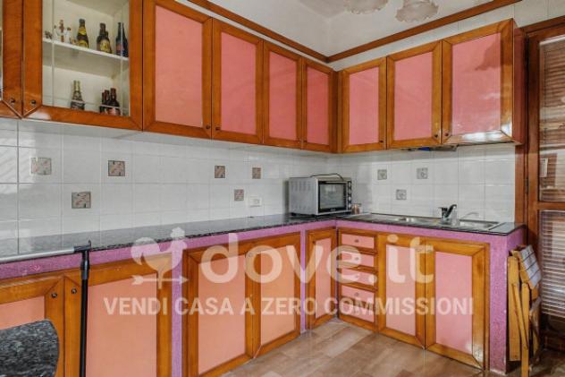 Casa indipendente di 200 m² con più di 5 locali in vendita a Leporano - Foto 6