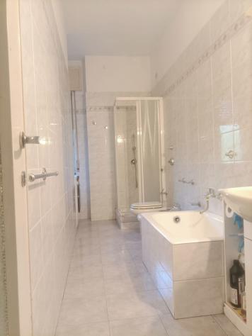 Ampio Bilocale di 76 mq Abitabile Subito con Balcone e Cantina – Vicino a Servizi e Passante FS - Foto 15
