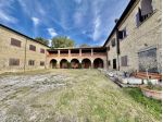 Villa in vendita a San Gimignano 1400 mq  Rif: 1355424