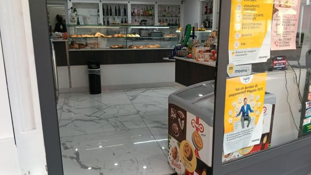 CEDESI ATTIVITA' ☕ Hai sempre sognato di gestire un bar tutto tuo? - Foto 2