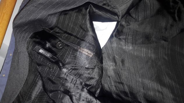 Abito nero gessato Tg M - 46 - NUOVO - Foto 4