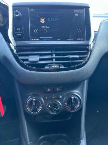 PEUGEOT 208 I 2015 5 Porte 1.6 BlueHDi 75cv Allure rif. 23809936 - Foto 7