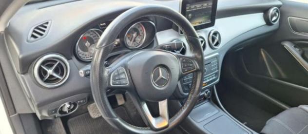 Mercedes-benz GLA 200 d Sport 136CV - Foto 7