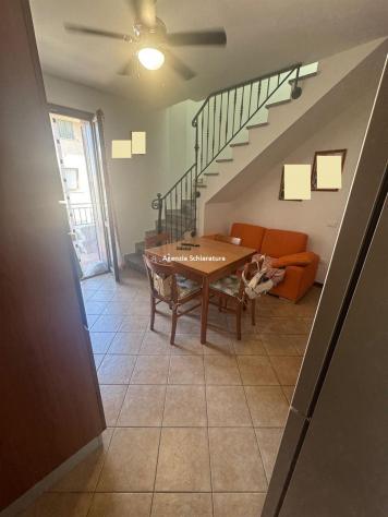 OSTERIA NUOVA VENDESI APPARTAMENTO POSTO AL PIANO SECONDO E TERZO SU PICCOLA PALAZZINA - Foto 2