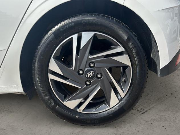Hyundai i20 1.2 MPI 84cv ConnectLine - Foto 8