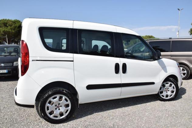FIAT Doblo AUTOCARRO 5 POSTI - IVA DETRAIBILE - 1.6 MJT 120CV 6M - CLIMA - BT - AZIENDALE - Foto 3