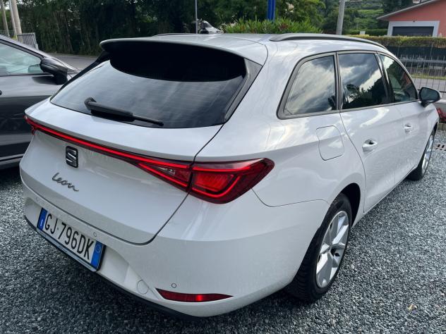 Seat Leon Sportstourer 2.0 TDI 150 CV DSG Style - Foto 5