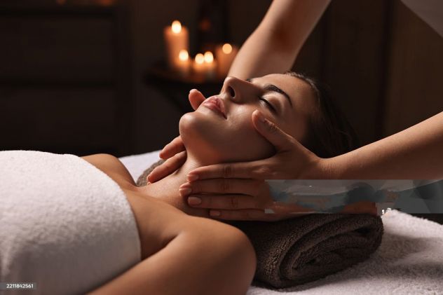 Massaggi per donne Tel:3501770042