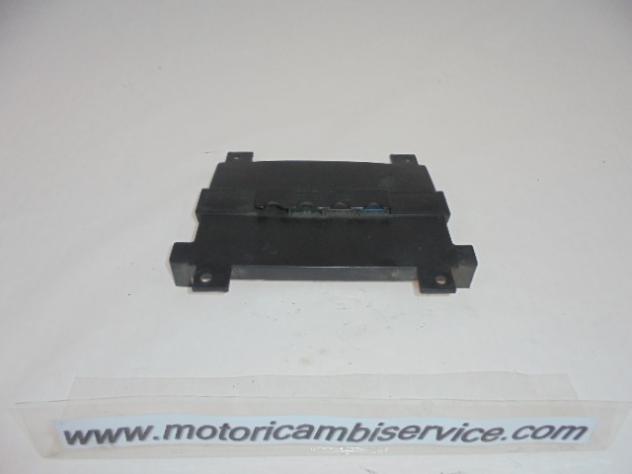 ALLOGGIAMENTO BATTERIA KYMCO DOWNTOWN 300i 2011 ( 2009 - 2016 ) 5032A-LEA5-E00 5032A-LEA7-E00 BATTERY CASE - Foto 2