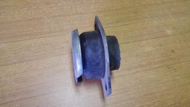 Supporto motore FIAT Panda 900 1 / prima serie - Foto 3