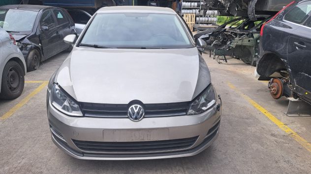 Ricambi vari Volkswagen Golf 7 1.6TDI 105cv del 2014 - Foto 2