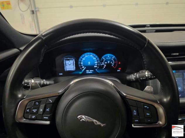 JAGUAR - XF - 2.0d 180 CV AWD R-Sport Automatico - Foto 9