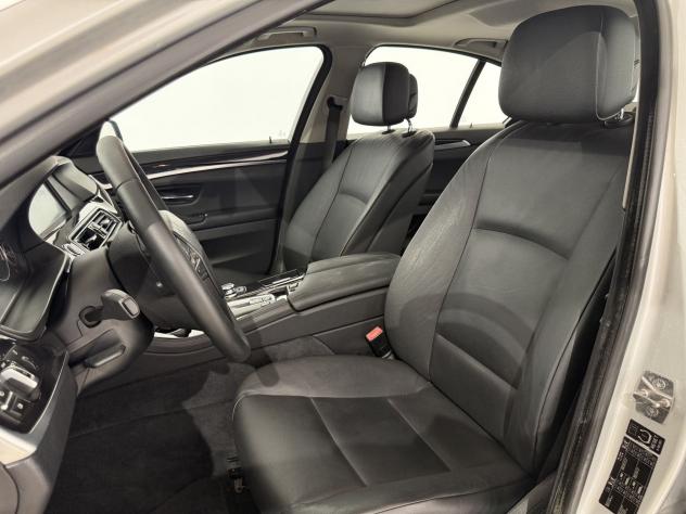 BMW Serie 5 530d Futura - Foto 9
