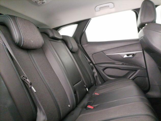 Peugeot 3008 1.5 bluehdi Allure s&s 130cv eat8 - Foto 8
