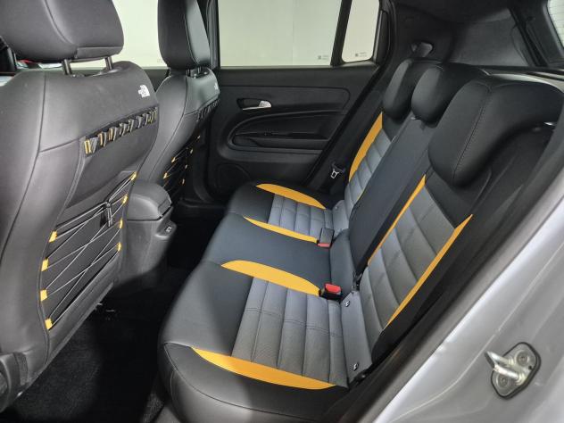 Jeep Avenger 2022 1.2 turbo e-hybrid mhev The North Face 4xe - Foto 7