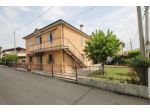 Villa di 278 m² con più di 5 locali e box auto doppio in vendita a Albignasego
