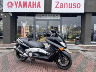 Yamaha T Max null