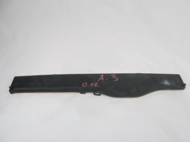 5Q0129954 PLASTICA RIVESTIMENTO BATTICOFANO AUDI A3 1.6 TDI RICAMBIO USATO