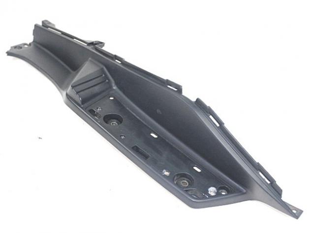 CARENA PEDANA SINISTRA SUZUKI BURGMAN 2001 - 2003 48123-14FA0-Y0J LEFT FOOTREST FAIRING