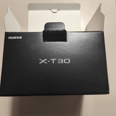 fujifilm x-t30 con 2 obbiettivi