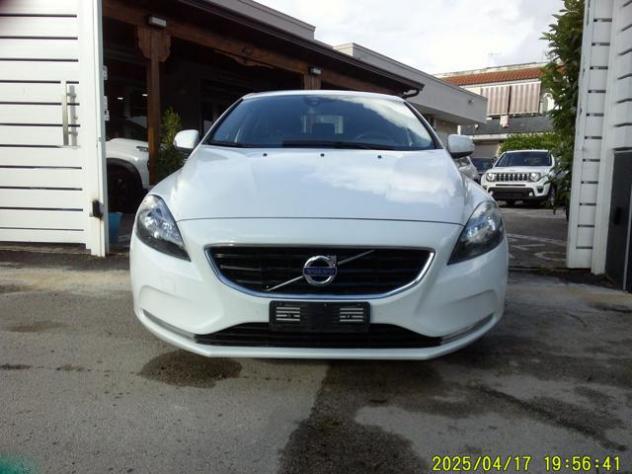 VOLVO V40 D2 rif. 24044207 - Foto 2