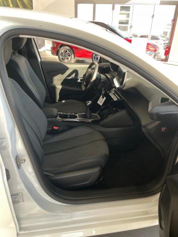 Peugeot 208 1.2 turbo 100 Stop&Start 5 porte Allure - Foto 3