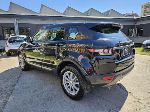 Land Rover Range Rover Evoque 2.2 TD4 Dynamic - Foto 6