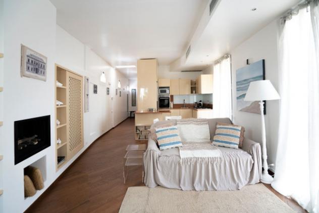 Attico / Mansarda di 76 m² con 2 locali in vendita a Milano - Foto 2