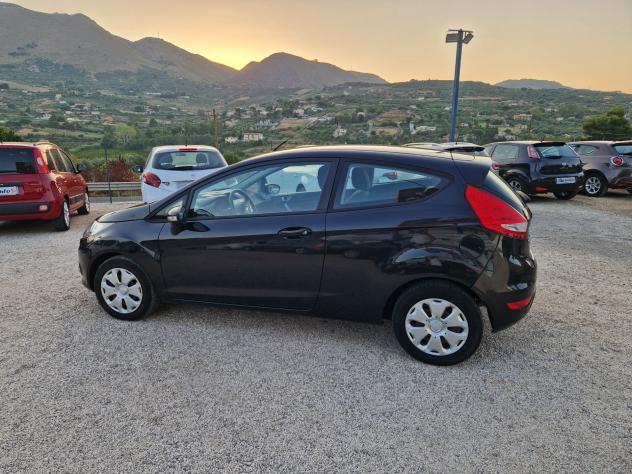 Ford Fiesta 1.6 TDCi 95CV 3p. Titanium Bs. - Foto 10