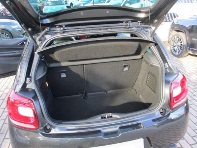 DS AUTOMOBILES DS 3 1.6 VTi 120 Just Black - Sensori/ClimaAuto rif. 23379243 - Foto 8