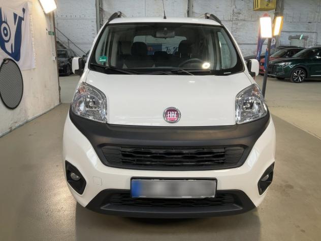 Fiat Qubo 1.4 8V 77 CV Lounge Unico Proprietario - Foto 5