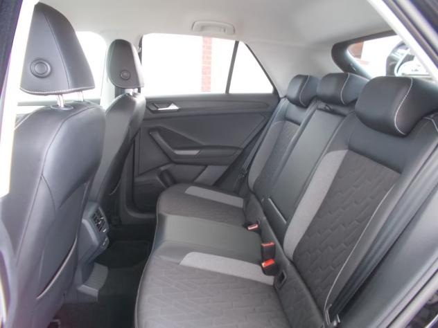 Volkswagen T-Roc T-Roc 1.0 tsi GOAL 115cv LED NAVI PDC ACC - Foto 9