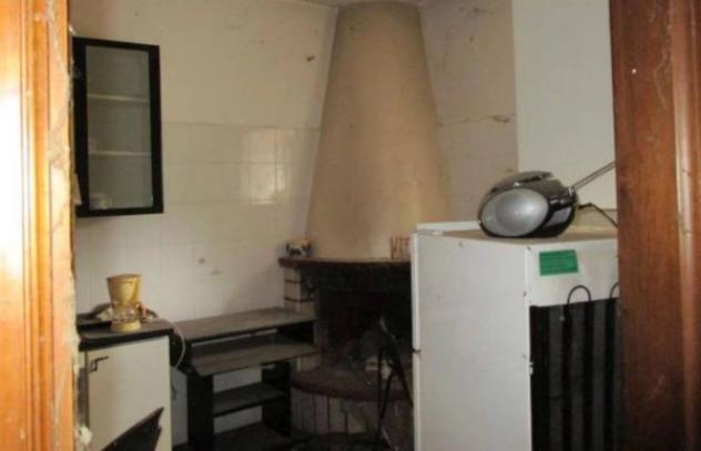 Immobile in asta di 150 m², box auto in vendita a Farindola - Foto 2