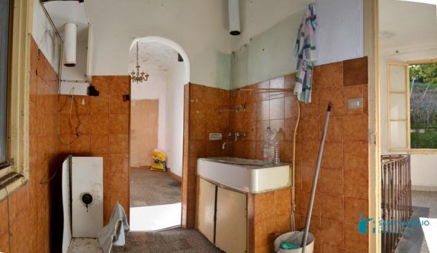 Soldano - ZONA CENTRO VENDESI CASA INDIPENDENTE - Foto 8