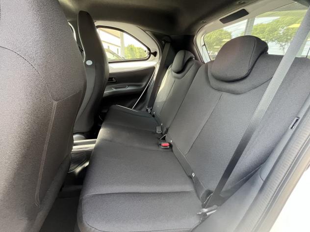 Toyota Aygo X 1.5 HYBRID 115 CVT - Foto 8