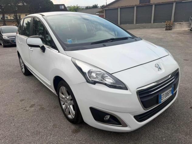 PEUGEOT 5008 1.6 HDi 115CV Allure senza nessun lavoro da fare rif. 23774968
