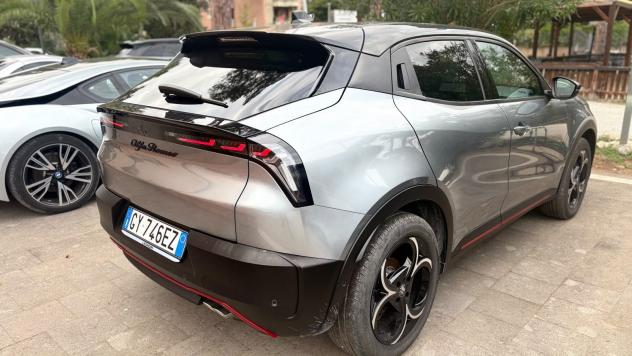 Alfa Romeo Junior Ibrida 1.2 136CV Hybrid eDCT6 ibrida SPECIALE 5.300KM PRONTA CONSEGNA ANCORA GARANZIA CASA MADRE - Foto 4