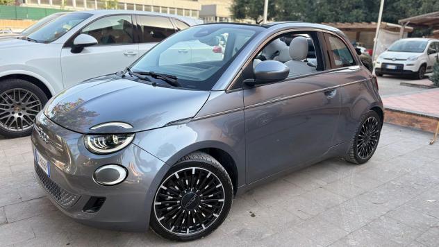 FIAT 500 Electric Elettrica La Prima 118CV PRONTA CONSEGNA 12 MESI DI GARANZIA IVA ESPOSTA PROMO FINANZIAMENTO