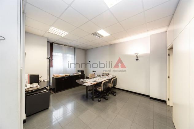 Brugherio - VENDESI Ottimo negozio/ufficio di 170mq - Foto 9