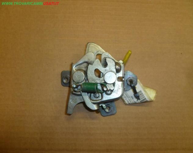 SERRATURA COFANO ANT. ABARTH 500 (312-3R/85)  Carrozzeria  Lamierati esterni  Cofano  Serratura cofano ABARTH - 500 / 595 / 695 - 01-07-2008 - 01-05-2