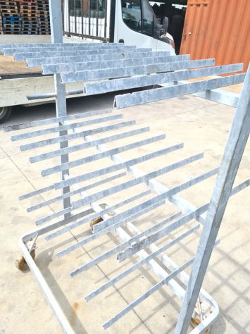 carrelli zincati per speck appeso usati - Foto 3