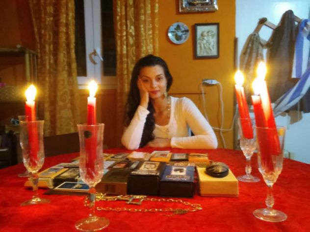 VERA SENSITIVA CARTOMANTE LUISA, CONSULTO TELEFONICO A 40 EURO - Foto 2