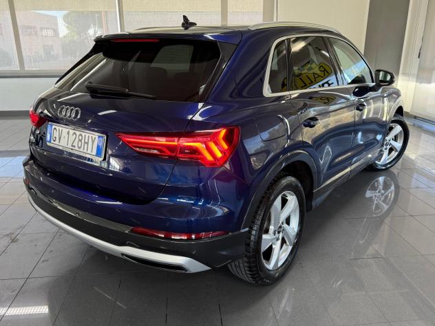 Audi Q3 Identity Black 2.0 35 TDI #8438 - Foto 10