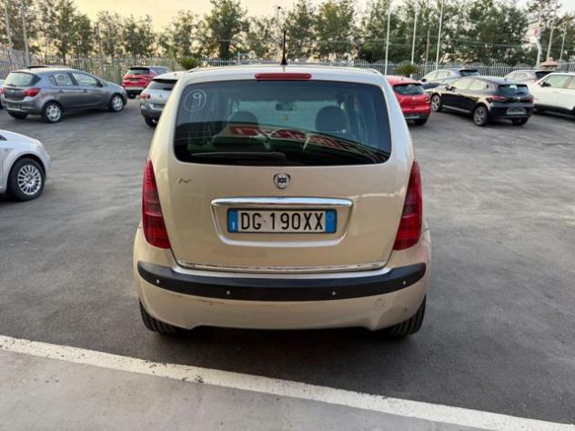 LANCIA MUSA 1.4 16V Platino Plus - Foto 5