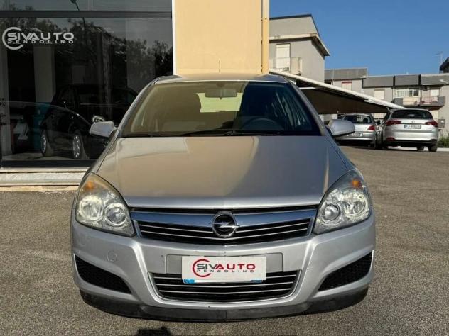 Opel Astra 1.7 CDTI 101CV 5 porte Enjoy - Foto 5