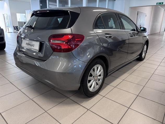Mercedes-Benz Classe A A 180 d Business - Foto 3