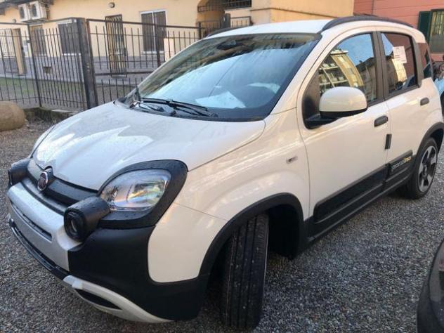 FIAT Panda 1.0 FireFly S&S Hybrid Pandina Cross rif. 21367611 - Foto 2