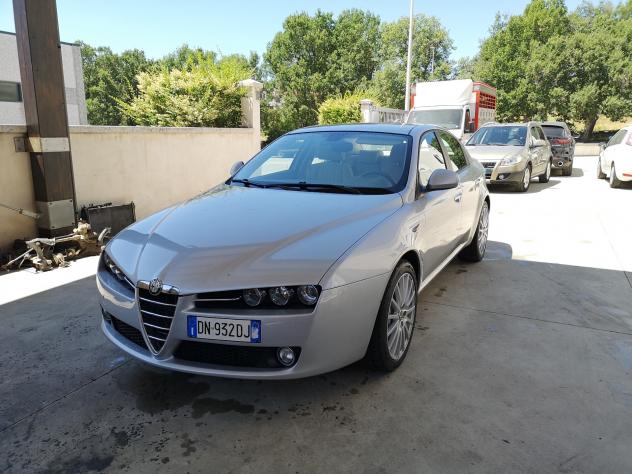 Alfa Romeo 159 2.4 JTDm 20V 210 CV Distinctive